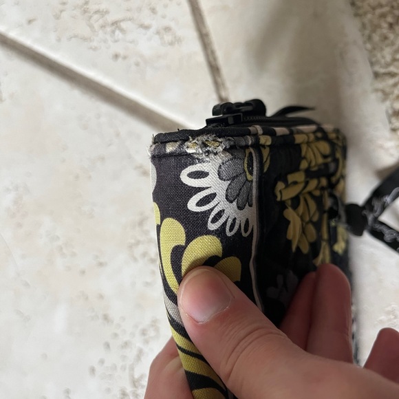 Vera Bradley Black Gray Yellow Wallet - Picture 5 of 8